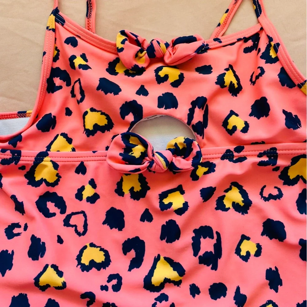 💛 Betsey Johnson Cheetah Girls Onepiece Swimsuit Pink Hearts Bow Bikini Cutout